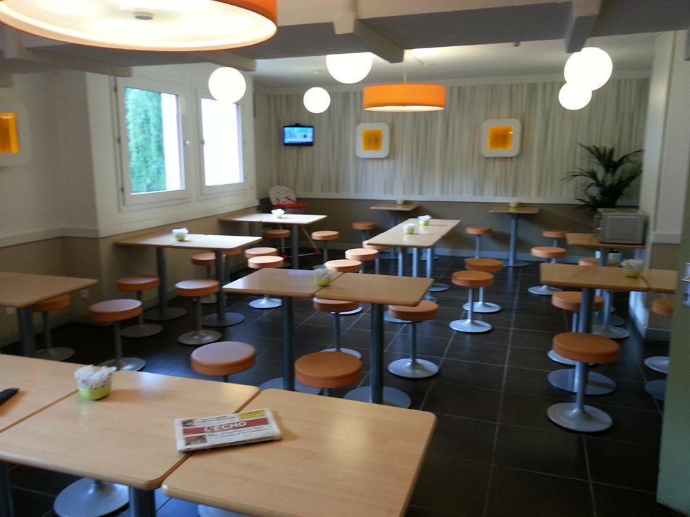 ibis budget Chateaudun Bagian luar foto