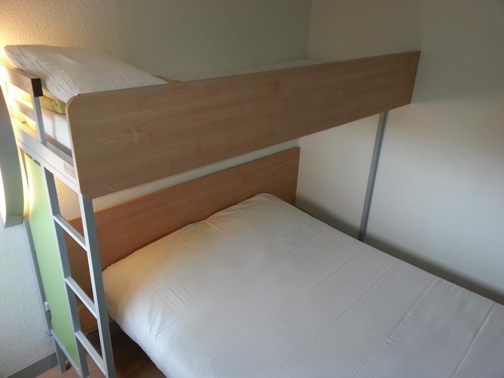 ibis budget Chateaudun Bagian luar foto